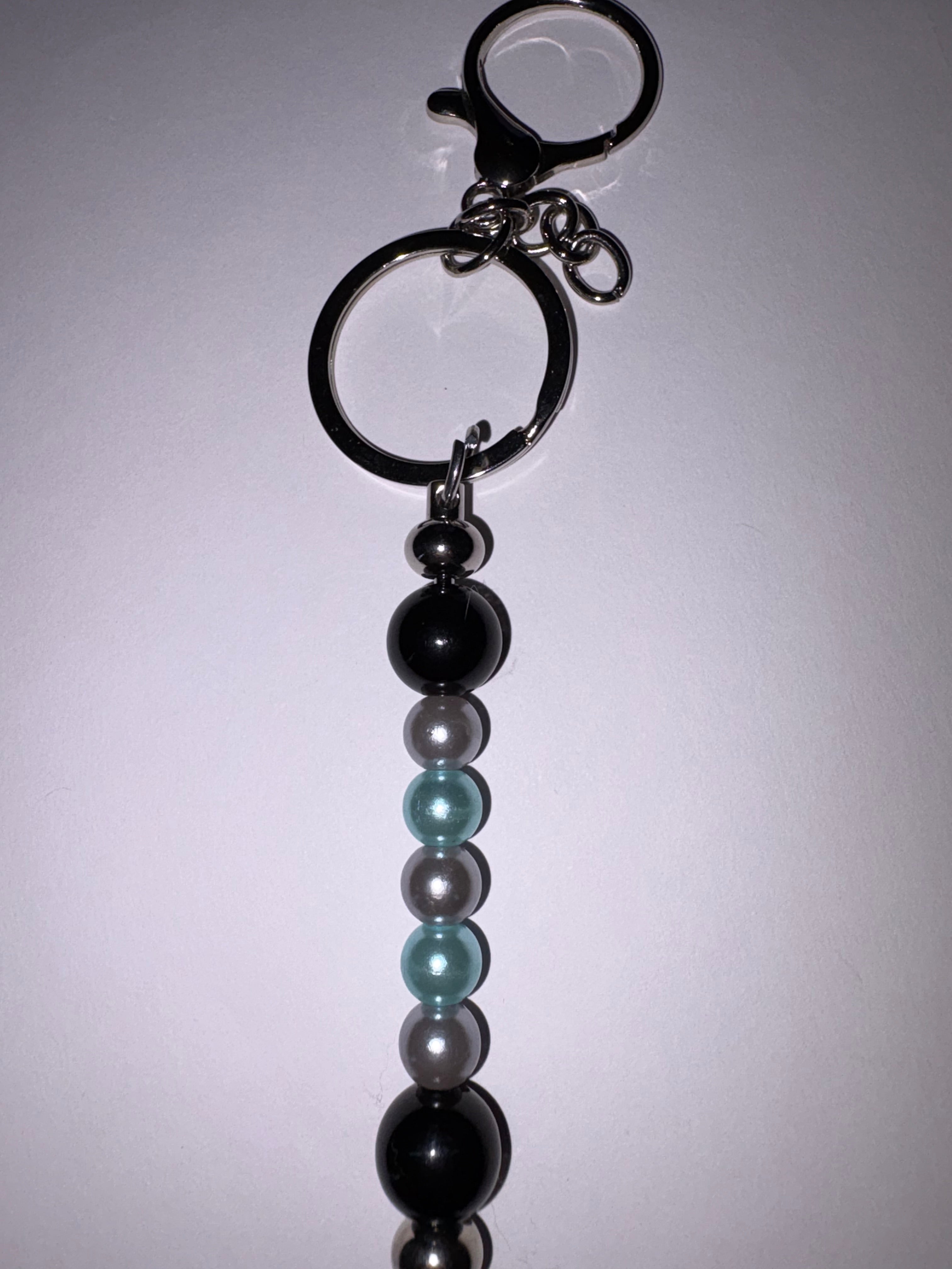 Silver Pearl Keychain